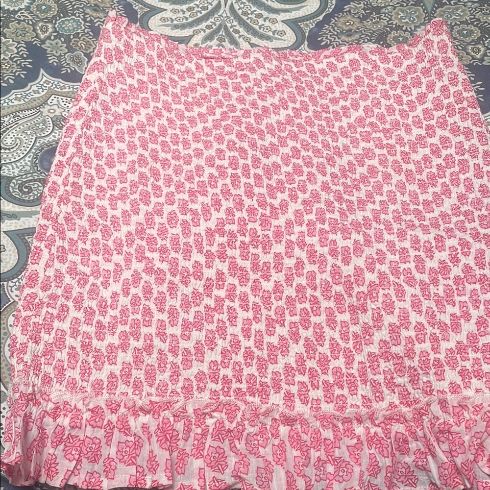 Billabong Pink and White Ruffled Mini Skirt